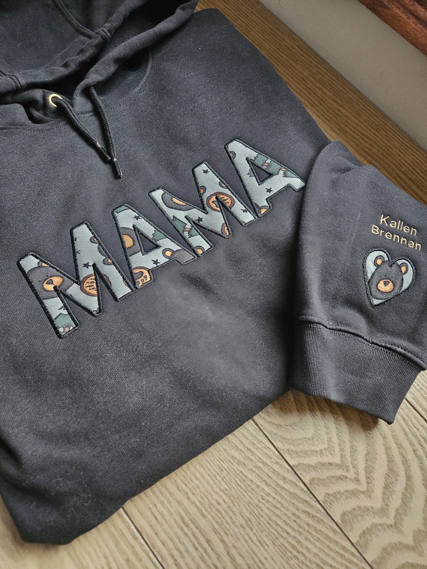 Embroidered Mama Onesie Applique Keepsake Sweatshirt Crewneck