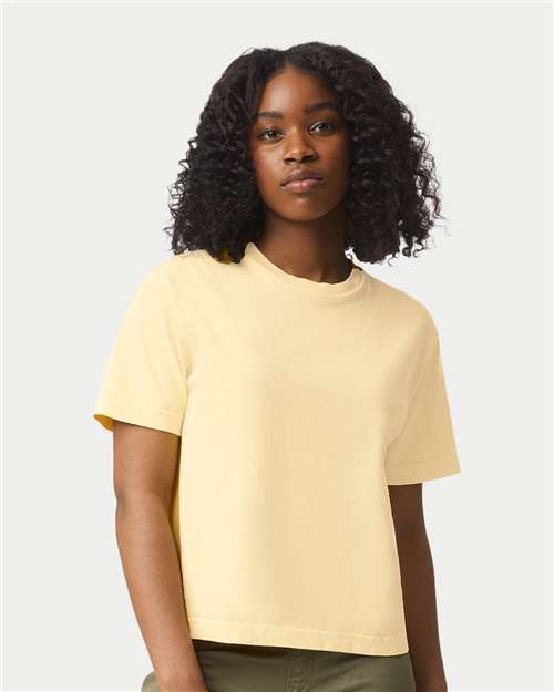 Women's Garment-Dyed Heavyweight Boxy T-Shirt