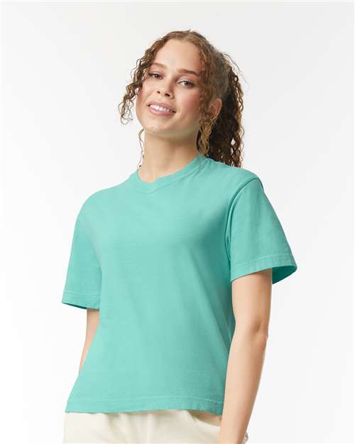 Women's Garment-Dyed Heavyweight Boxy T-Shirt