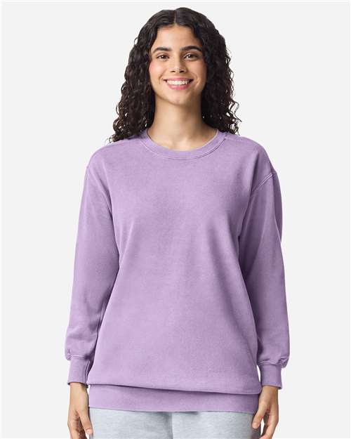 Unisex Garment-Dyed Crewneck Sweatshirt