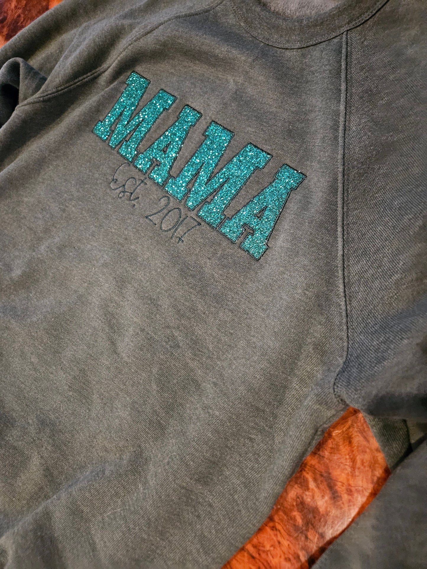 Embroidered Glitter Vinyl Mama Sweatshirt Crewneck